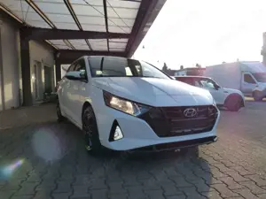 Hyundai i20 1.2 APPLE KAMERA LHZ SHZ KLIMAAUT