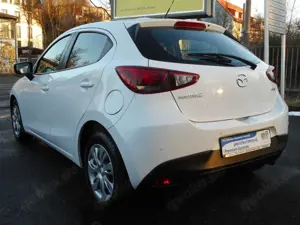 Mazda 2 Center-Line, Allwetter, nur 34.400 km! Bild 4