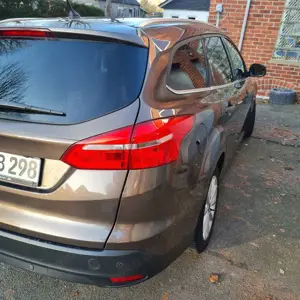 Ford Focus Focus Turnier 1.5 TDCi DPF Start-Stopp-System Tita Bild 4