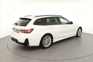 BMW 320 i M Sport LED|Pano|ParkAs+Kam|HUD|ACC|AHK ACC Bild 5