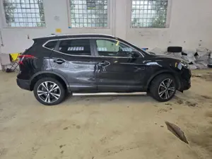 Nissan Qashqai Qashqai 1.6 DIG-T N-Connecta Bild 3