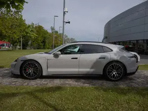Porsche Taycan Taycan 4S Sport Turismo Bild 3
