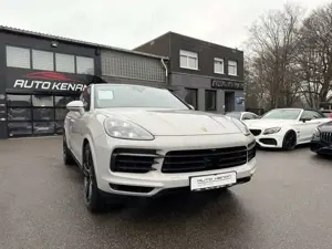 Porsche Cayenne Coupe Kreide ACC/HUD/Chrono/PDLS+/22'