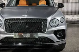 Bentley Bentayga BENTAYGA S | MULLINER |DUO-TONE |NAIM |CERAMIC Bild 4
