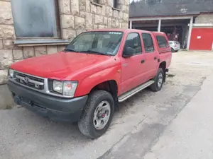 Toyota Hilux 4x4 Double Cab