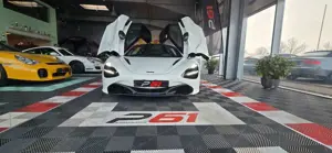McLaren 720S / Lift/Gorilla Glas / Soft Close/360 Kamera/