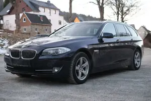 BMW 530 d xDrive Touring BiXenon Navi StHz