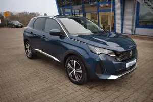 Peugeot 3008 Blue HDI 130 Navi/LED/SHZ/Kamera