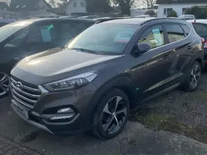 Hyundai TUCSON Style 2WD