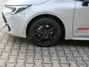 Toyota Corolla 2.0l TS Teamplayer incl. Technik-Paket Bild 4