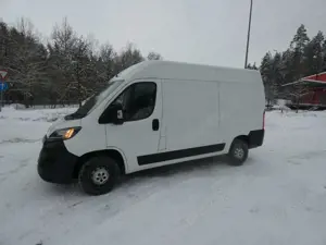 Peugeot Boxer Kasten Hochraum 333 L2H2 Pro BlueHDi 140 S