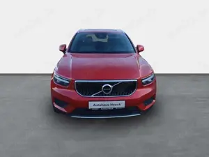 Volvo XC40 Momentum 2WD T3 EU6d AHK Digitales Cockpit Soundsy Bild 2