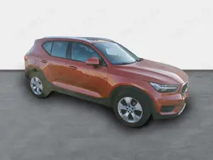 Volvo XC40 Momentum 2WD T3 EU6d AHK Digitales Cockpit Soundsy Bild 3
