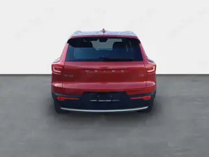 Volvo XC40 Momentum 2WD T3 EU6d AHK Digitales Cockpit Soundsy Bild 5