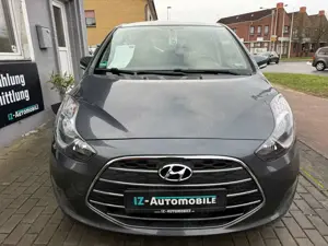 Hyundai iX20 blue Space Plus 1.HAND Bild 4