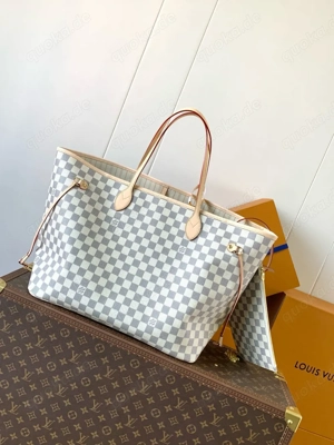 louis vuitton neverfull GM