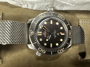 OMEGA Seamaster Diver 300M 42 mm, Titan mit Titanband NEU und ungetragen
