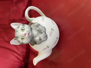 Spieluhr Cats Katze In Teekanne rotiert und spielt 