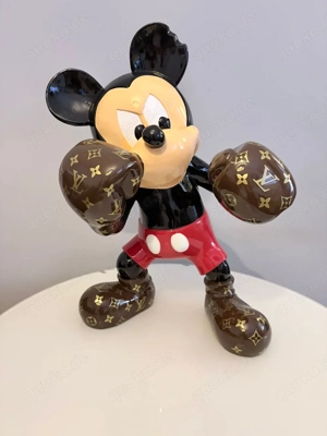 Pop Art Louis Vuitton Skulptur Bild 4