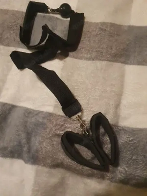 Suche eine versaute dünne Sie ab 21 Jahre ,mit kleiner OW & kleinen Arsch !! TG 300