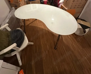 Schreibtisch aus Glas