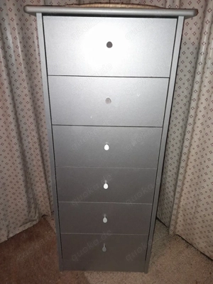Kommode mit Schubladen in silber Bild 2