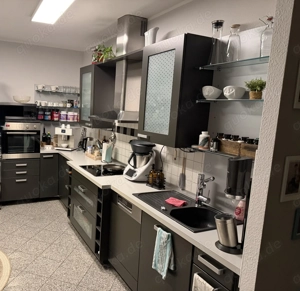 Alno Markenküche mit Bosch Serie 8, SMI8TCS01E und Geräten