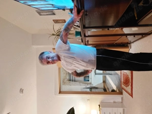 Ich suche "" DICH "" Nur WEIBLICH !!!