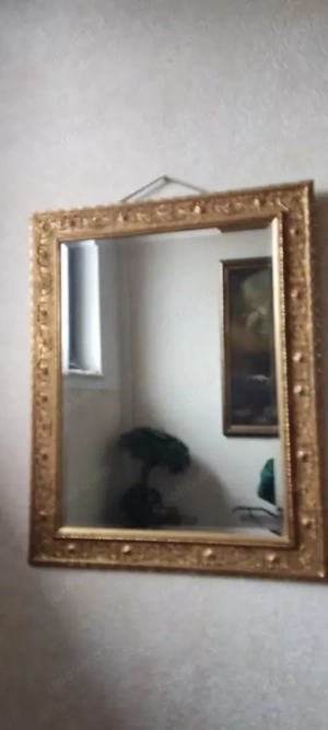 schöner stilvoller Wand-Spiegel edler Rahmen