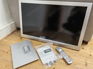 Panasonic TX-L32EW30S Viera 32" Full-HD LCD TV