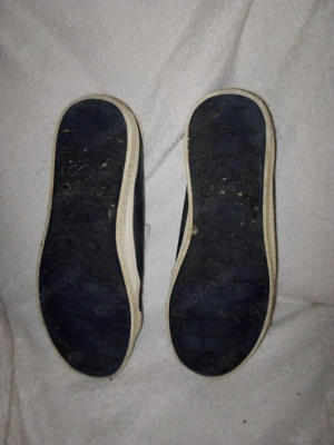 Ausgelatschte Schuhe Sneaker in gr 38, neue Stiefeletten 