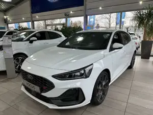 Ford Focus ST X Limousine Navi, BO, SHZ, Klima, RFK