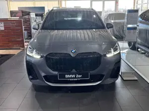 BMW 220 Active Tourer d M-Sport Pro AD AHK El. Pano. Komf. Bild 2