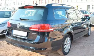 Volkswagen Passat 1.6 TDI BlueMotion Sitzheizung Tüv neu Bild 5