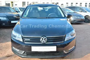 Volkswagen Passat 1.6 TDI BlueMotion Sitzheizung Tüv neu Bild 2