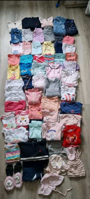 107 teiliges Kleiderpaket Gr 74-80