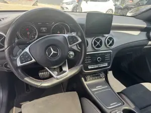 Mercedes-Benz CLA 250 AMG Line Bild 2