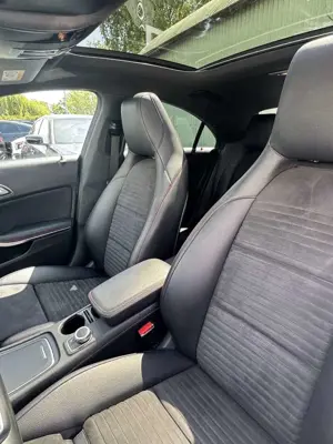 Mercedes-Benz CLA 250 AMG Line Bild 3