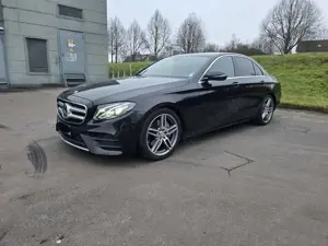 Mercedes-Benz E 220 E 220 d 9G-TRONIC AMG Line