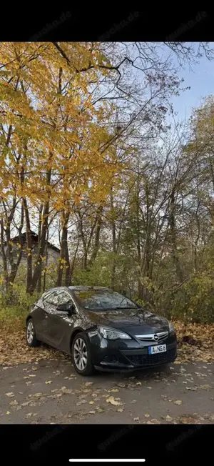 Opel Astra GTC 1.4 Turbo Edition