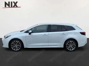 Toyota Corolla Touring Sports 1.8 Hybrid Teamplayer LED Bild 3