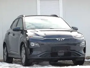 Hyundai KONA Premium Elektro 2WD KAMERA/LED/NAVI/LEDER