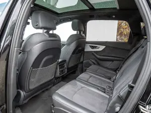 Audi Q7 S line 50 TDI quattro MATRIX AHK BO STAND Bild 4