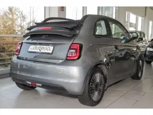 Fiat 500e Icon+NAVI+Shzg+ LED+SOH+CARPLAY+R KAM+ Bild 3