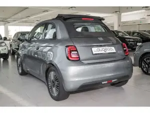 Fiat 500e Icon+NAVI+Shzg+ LED+SOH+CARPLAY+R KAM+ Bild 4