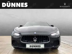 Maserati Ghibli Automatik S Q4 - Maserati Regensburg Bild 5