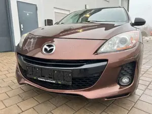 Mazda 3 Lim. Kenko * 1 Hand *