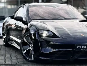 Porsche Taycan Turbo REMOTE/PANO/360°/BOSE/21"/MEMORY
