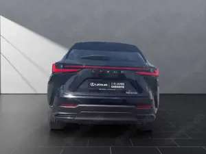 Lexus NX 350h h 243 PS Executive Inter ieur Paket + Technologie Paket Bild 4
