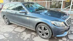 Mercedes-Benz C 220 CDI T BT LED/Spur/Totwi./AHK/Navi/SHZ/Pano